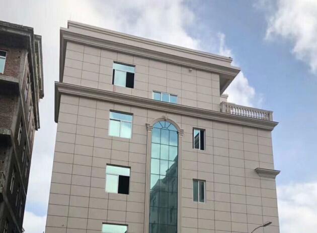 西安真石漆外墻包工包料多少錢一平方？2020價格